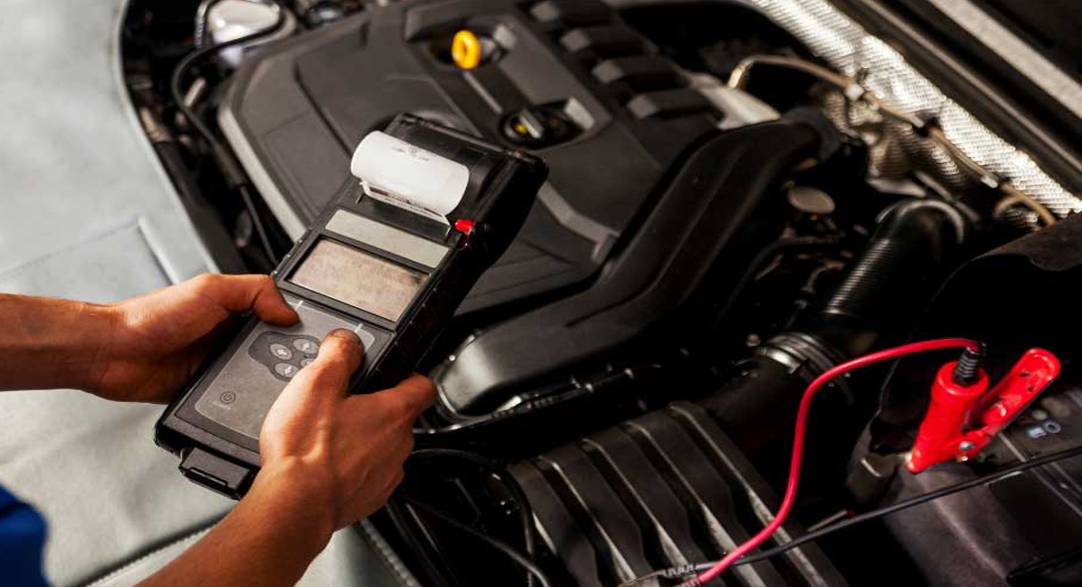 Maximizing-Power-A-Battery-Expert's-Guide-to-Prolonging-Your-Car-Battery-Life